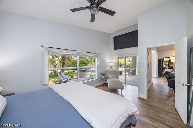 219 Glen Eagle CIR, Naples, FL 34104