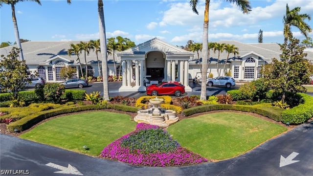 219 Glen Eagle CIR, Naples, FL 34104