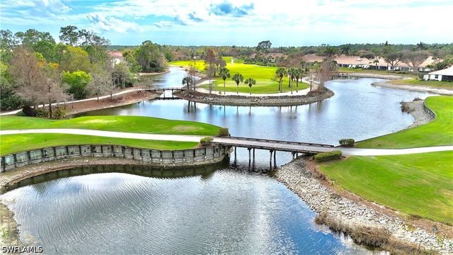 219 Glen Eagle CIR, Naples, FL 34104