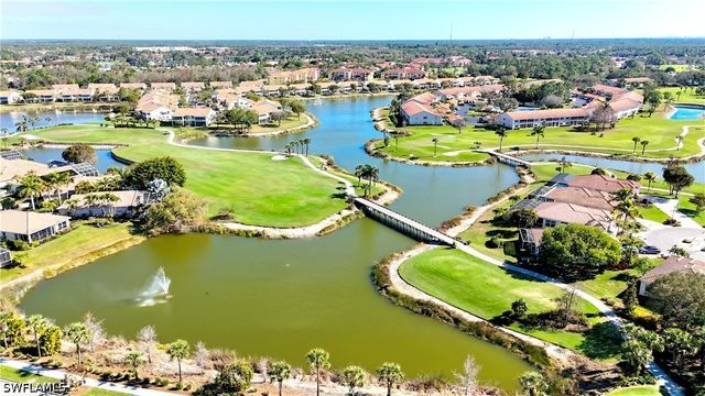 219 Glen Eagle CIR, Naples, FL 34104