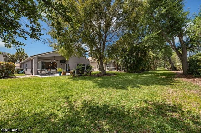 219 Glen Eagle CIR, Naples, FL 34104