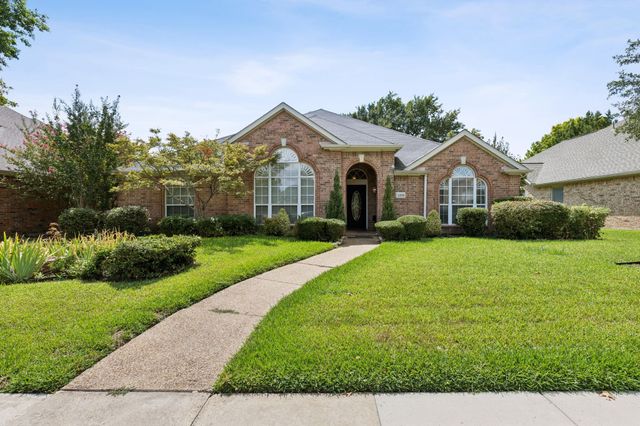 3208 Grenada Drive, Plano, TX 75074