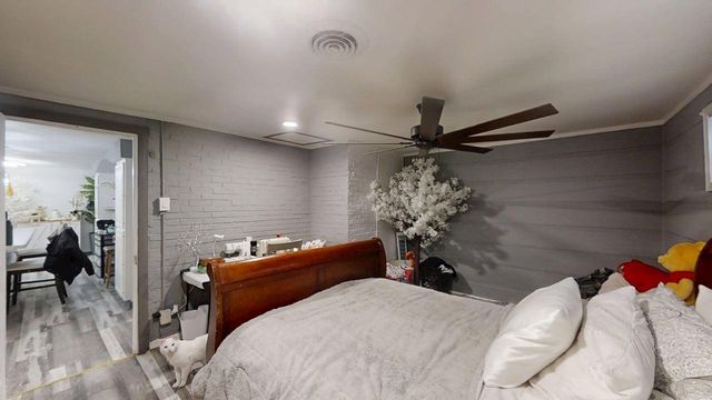 23 Greenridge Drive, Decatur, IL 62526