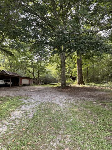 1264 Blanton Chapel Rd, Manchester, TN 37355