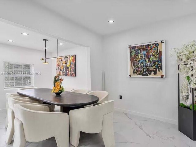 545 NW 52nd St, Miami, FL 33127