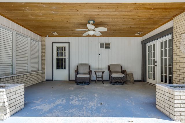 2518 Marvin Avenue, Dallas, TX 75211
