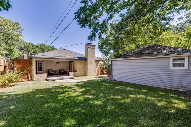 2518 Marvin Avenue, Dallas, TX 75211