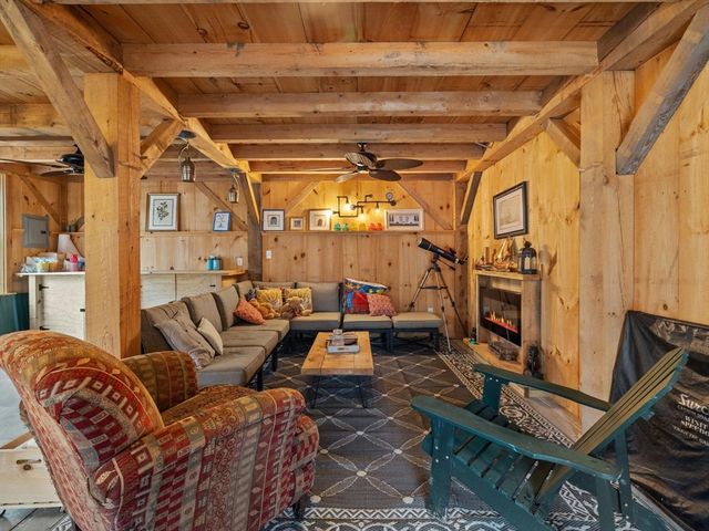 59 Smith Rd, Northborough, MA 01532