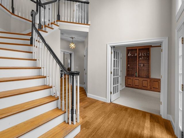 59 Smith Rd, Northborough, MA 01532
