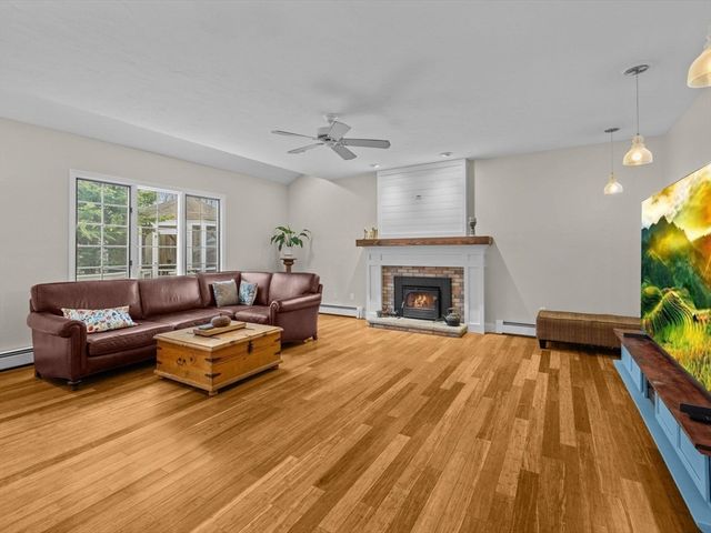 59 Smith Rd, Northborough, MA 01532