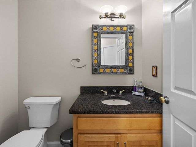 59 Smith Rd, Northborough, MA 01532