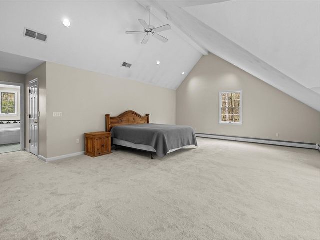 59 Smith Rd, Northborough, MA 01532