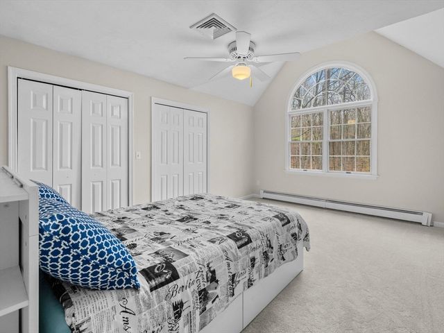 59 Smith Rd, Northborough, MA 01532
