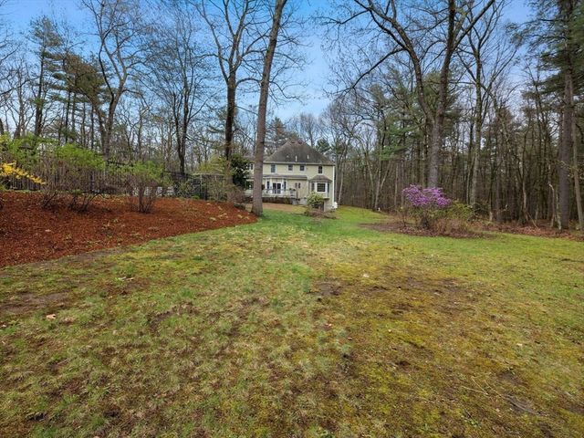 59 Smith Rd, Northborough, MA 01532