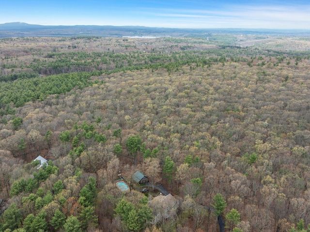59 Smith Rd, Northborough, MA 01532