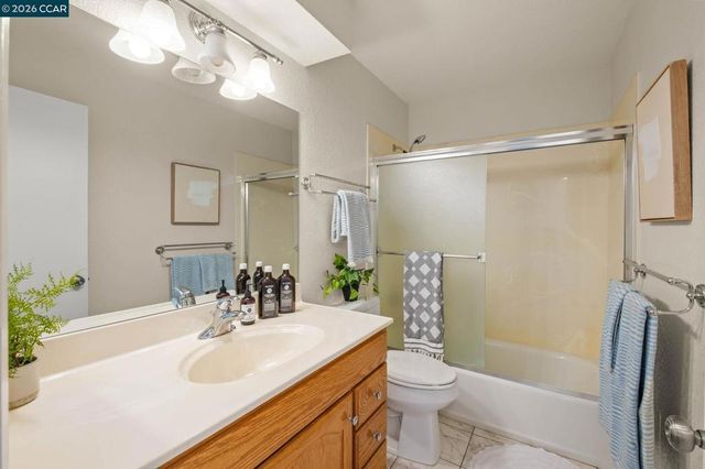 1331 Waterfall Way, Concord, CA 94521