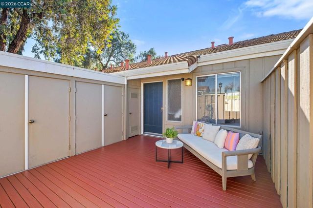 1331 Waterfall Way, Concord, CA 94521