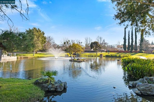 1331 Waterfall Way, Concord, CA 94521