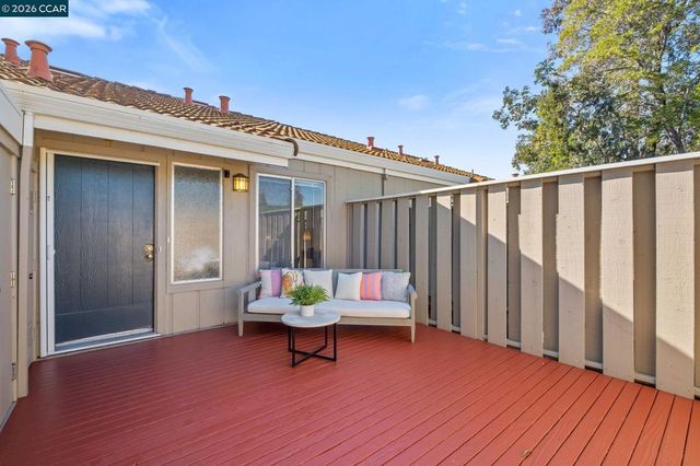 1331 Waterfall Way, Concord, CA 94521