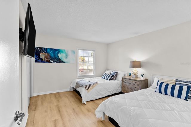 5026 COQUINA KEY DRIVE SE 5026, St Petersburg, FL 33705