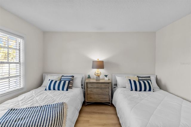 5026 COQUINA KEY DRIVE SE 5026, St Petersburg, FL 33705