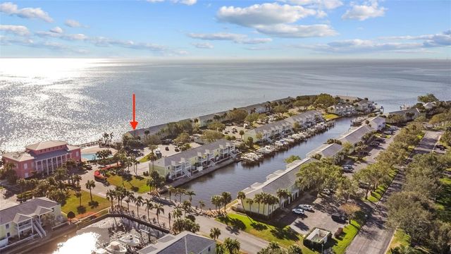 5026 COQUINA KEY DRIVE SE 5026, St Petersburg, FL 33705