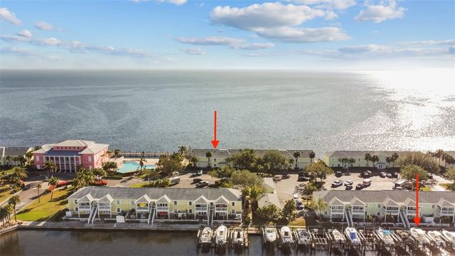 5026 COQUINA KEY DRIVE SE 5026, St Petersburg, FL 33705