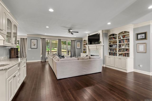 9 LaMarche Lane, Little Rock, AR 72223
