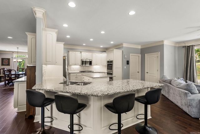 9 LaMarche Lane, Little Rock, AR 72223