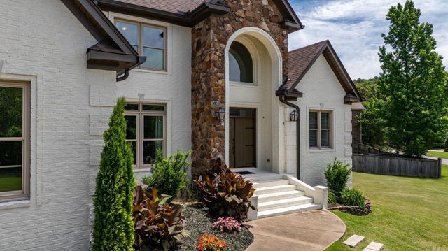 9 LaMarche Lane, Little Rock, AR 72223