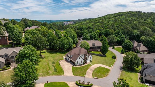 9 LaMarche Lane, Little Rock, AR 72223