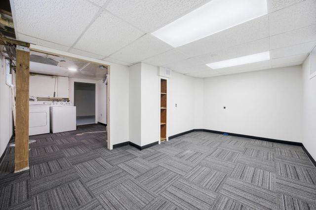 1614 5th Street N, Fargo, ND 58102