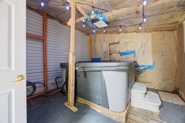 1614 5th Street N, Fargo, ND 58102