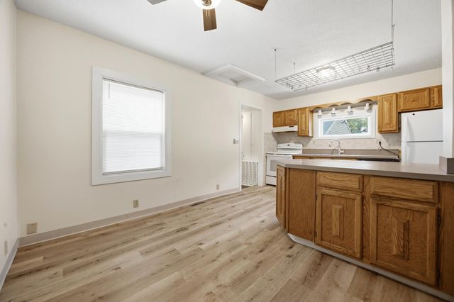 1614 5th Street N, Fargo, ND 58102