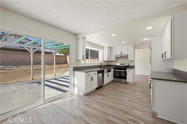 4554 Moonraker Road, Palmdale, CA 93552