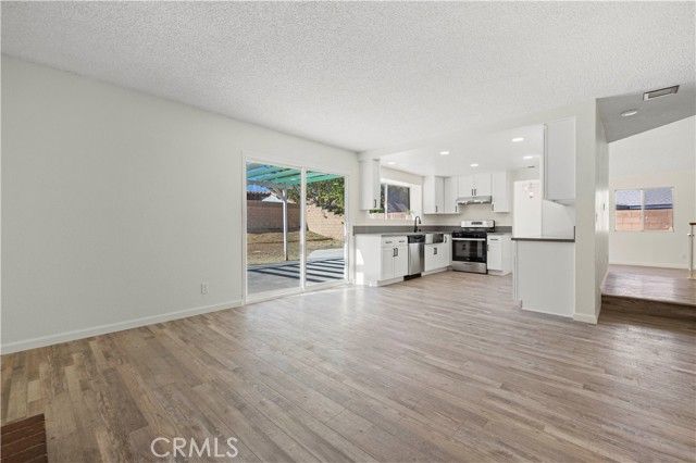 4554 Moonraker Road, Palmdale, CA 93552