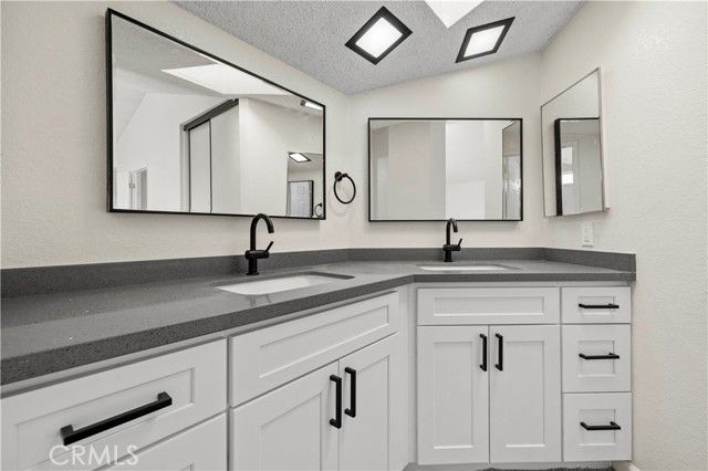 4554 Moonraker Road, Palmdale, CA 93552