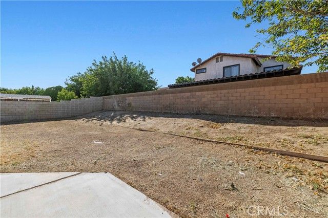 4554 Moonraker Road, Palmdale, CA 93552