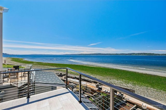 9839 51st Avenue SW, Seattle, WA 98136