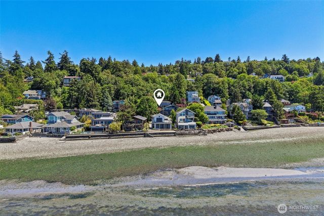 9839 51st Avenue SW, Seattle, WA 98136