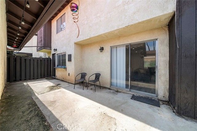 1077 Santo Antonio 47, Colton, CA 92324