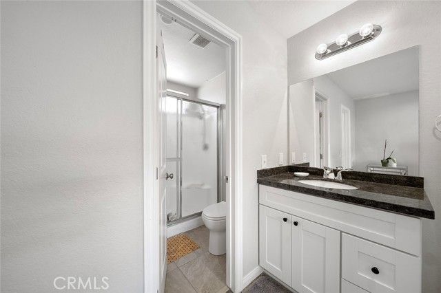 1077 Santo Antonio 47, Colton, CA 92324