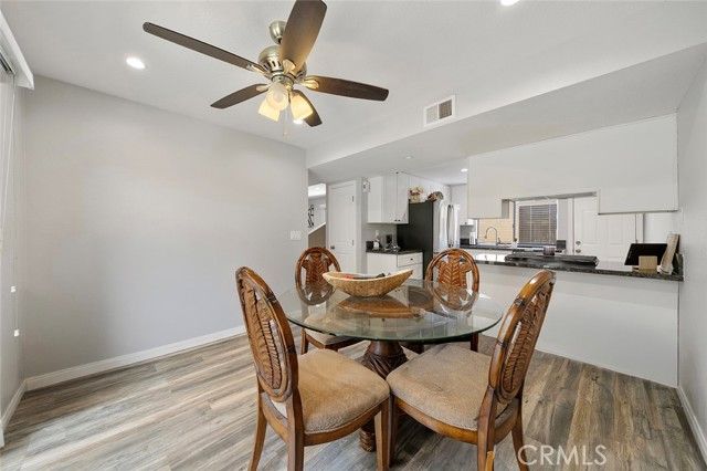 1077 Santo Antonio 47, Colton, CA 92324