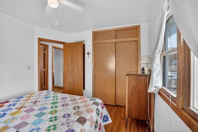 2648 Saratoga Drive, Waterloo, IA 50702