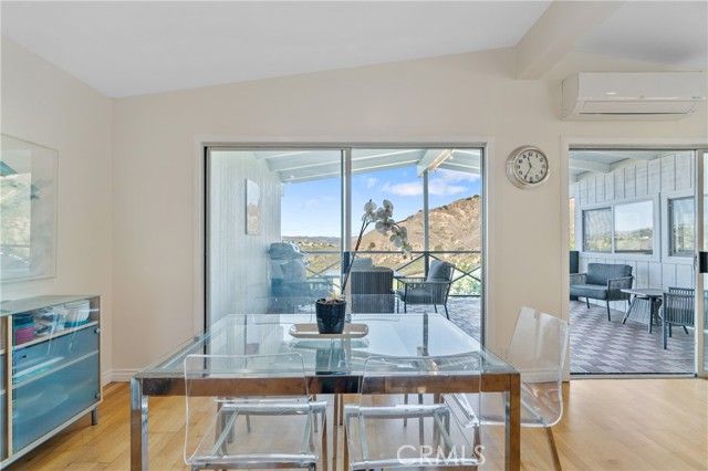 23777 Mulholland Highway 62, Calabasas, CA 91302