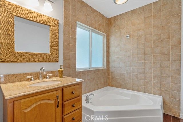 23777 Mulholland Highway 62, Calabasas, CA 91302