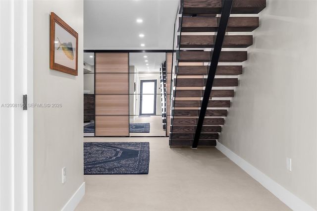 6901 Edgewater Dr 318, Coral Gables, FL 33133