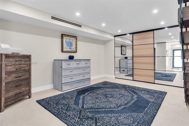 6901 Edgewater Dr 318, Coral Gables, FL 33133