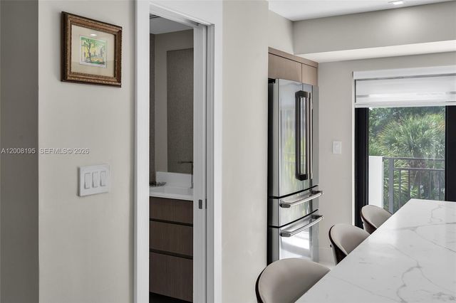 6901 Edgewater Dr 318, Coral Gables, FL 33133
