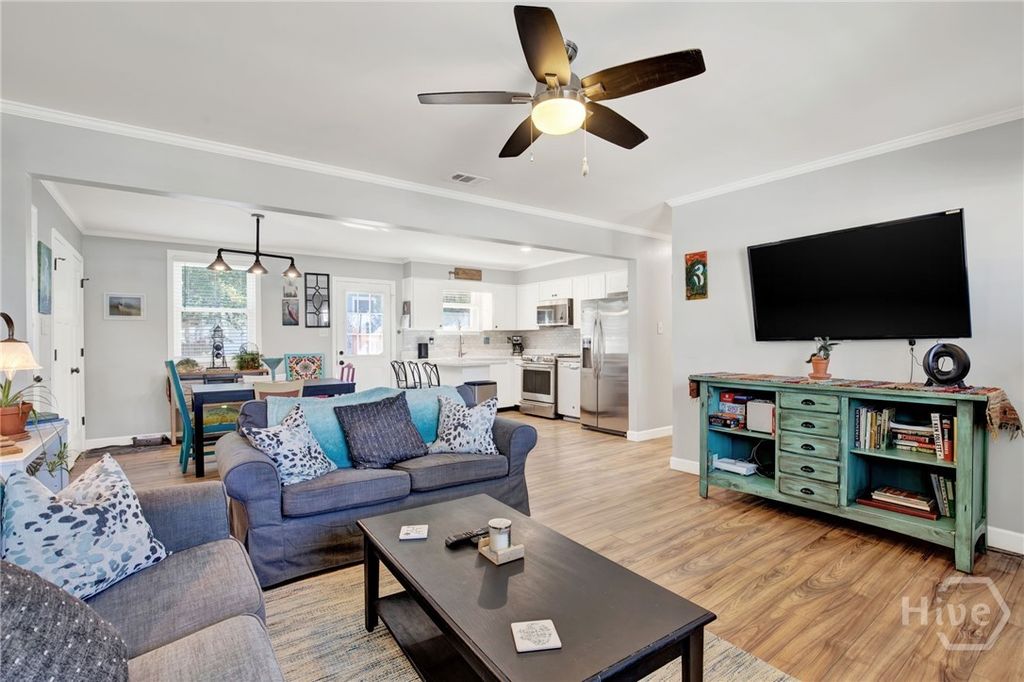 Image 6 of property listing at 606 Jones Avenue, Tybee Island, GA 31328
